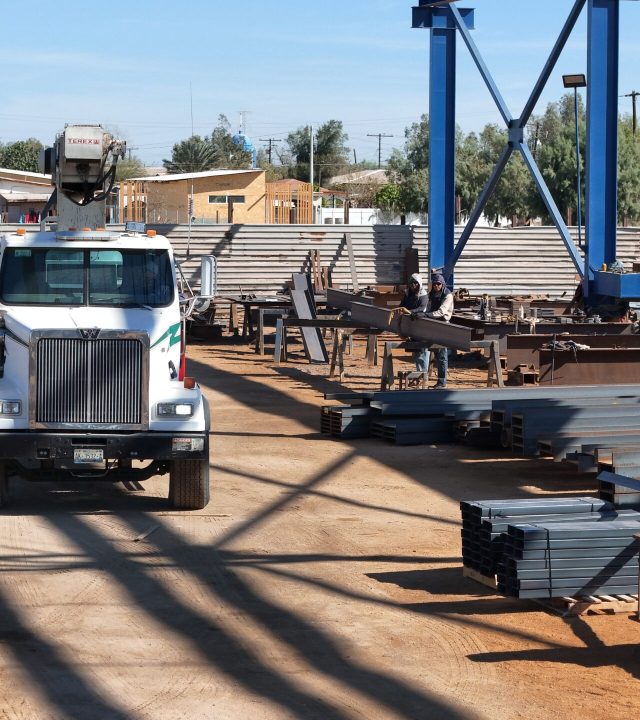 Taller Estructuras y Montajes del Valle